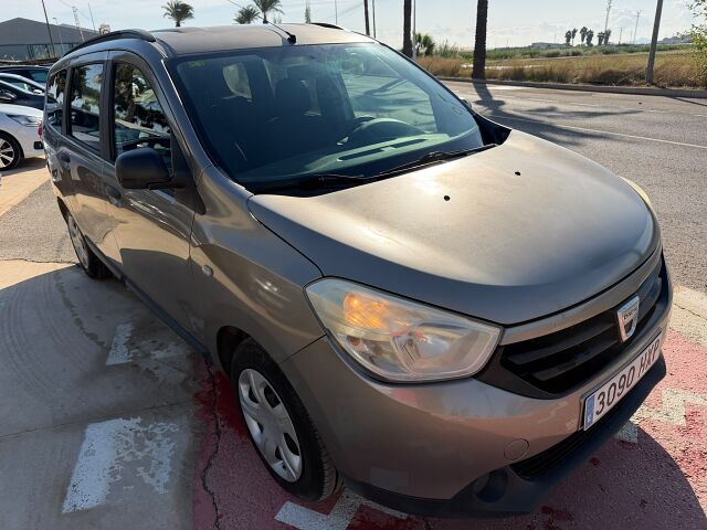 DACIA LODGY 1.5 DCI SPANISH LHD IN SPAIN ONLY 42000 MILES SUPERB 7 SEATS 2014
